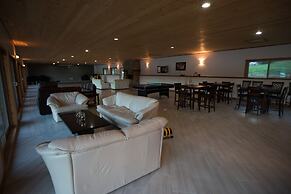 Kagoagh Resort and Fishing Lodge