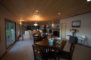 Kagoagh Resort and Fishing Lodge