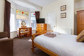 The Beechcliffe Hotel - Over 35's Only