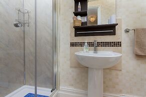 The Beechcliffe Hotel - Over 35's Only