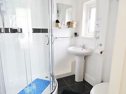 The Beechcliffe Hotel - Over 35's Only