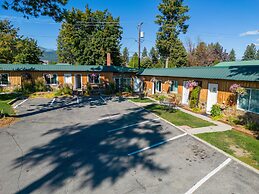 Evergreen Motel