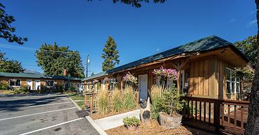 Evergreen Motel