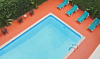 Aparta Hotel Turey