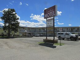 Travellers Motel