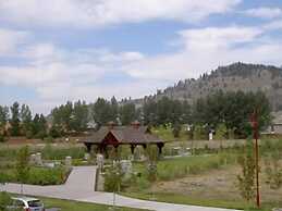 Okanagan Valley Rentals at Discovery Bay