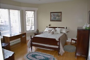 Downtown Bed And Breakfast