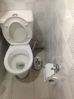 De Lawrence Court & Suites