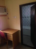 De Lawrence Court & Suites