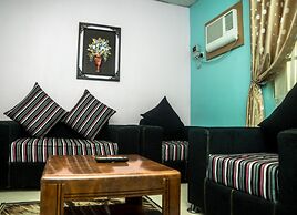 De Lawrence Court & Suites