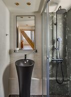 Driades Apartments by Estia