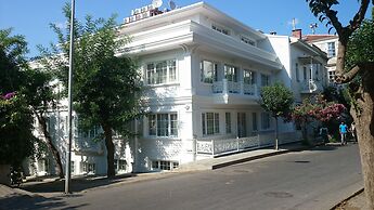 Buyukada Cankaya Hotel