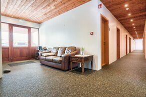 Kef Guesthouse by Keflavík airport