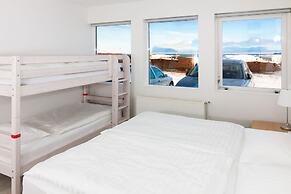 Kef Guesthouse by Keflavík airport