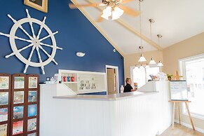 Capt. Thomson's Resort