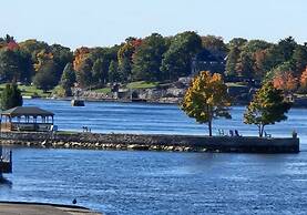 Capt. Thomson's Resort