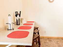 Capt.'s Inn & Suites