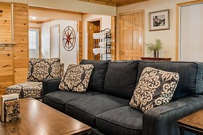 Capt.'s Inn & Suites
