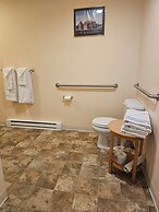 Capt.'s Inn & Suites