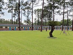 Cheerio Inn - Glennville