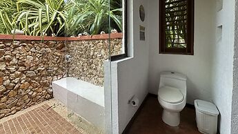 Hotel Acantilado de la Tierra