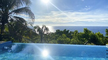 Hotel Acantilado de la Tierra