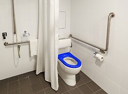 Mercure Sunshine Coast Kawana Waters