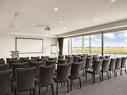 Mercure Sunshine Coast Kawana Waters