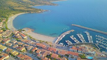 Isola Rossa Borgo Mare - Agenzia Isola Rossa