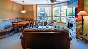 Timberline Lodges by Fernie Lodging Co