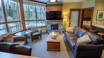 Timberline Lodges by Fernie Lodging Co