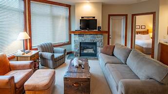 Timberline Lodges by Fernie Lodging Co