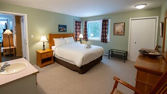 Timberline Lodges by Fernie Lodging Co