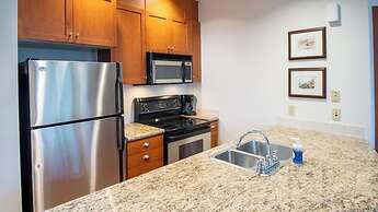 Timberline Lodges by Fernie Lodging Co