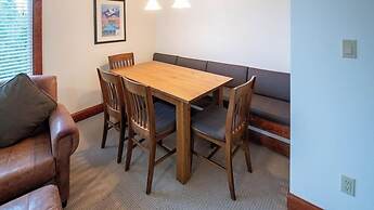 Timberline Lodges by Fernie Lodging Co