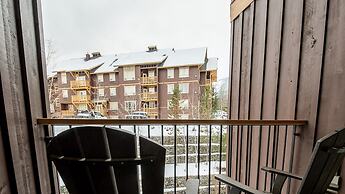 Timberline Lodges by Fernie Lodging Co