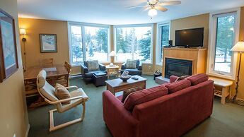 Timberline Lodges by Fernie Lodging Co