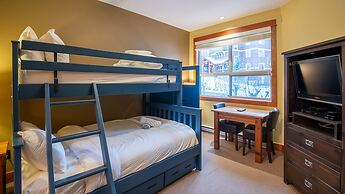 Timberline Lodges by Fernie Lodging Co