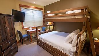 Timberline Lodges by Fernie Lodging Co