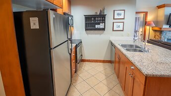 Timberline Lodges by Fernie Lodging Co