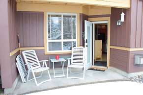 Timberline Lodges by Fernie Lodging Co
