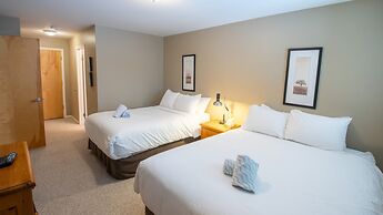 Timberline Lodges by Fernie Lodging Co