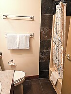 Timberline Lodges by Fernie Lodging Co