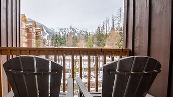 Timberline Lodges by Fernie Lodging Co
