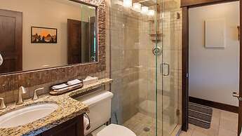 Timberline Lodges by Fernie Lodging Co