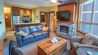 Timberline Lodges by Fernie Lodging Co