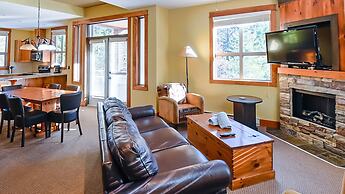 Timberline Lodges by Fernie Lodging Co