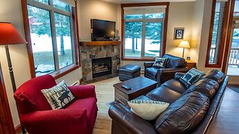 Timberline Lodges by Fernie Lodging Co