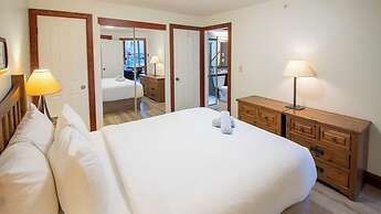 Timberline Lodges by Fernie Lodging Co