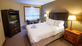 Timberline Lodges by Fernie Lodging Co